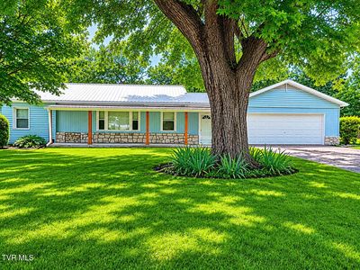 1210 E 8th Ave, Johnson City, TN, 37601