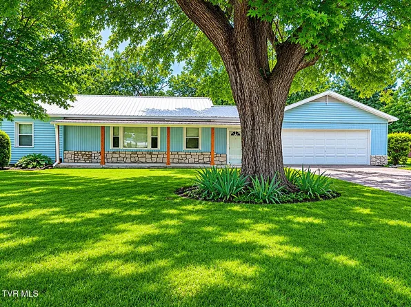 1210 E 8th Ave, Johnson City, TN 37601