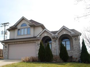 1025 63rd St, Downers grove, IL 60516