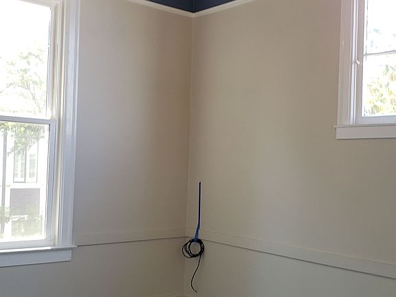 5th image of 25 Eugenia Ave
