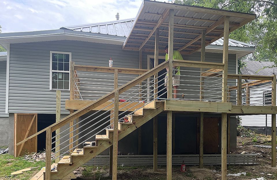2nd image of 279 Woodlawn Ave