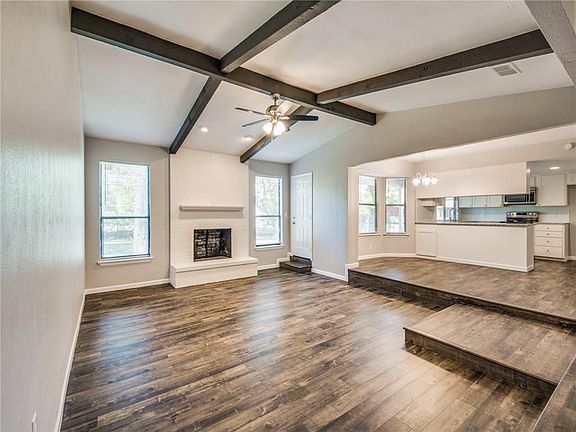 5th image of 3408 Meadow Wood Ct