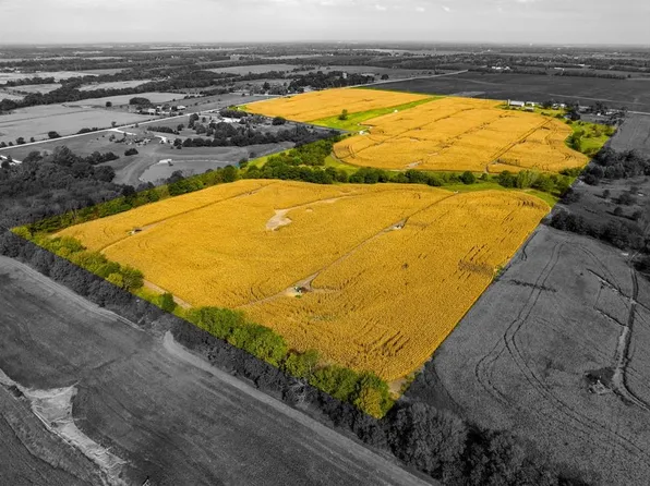 33045 W 175th St, Gardner, KS 66030