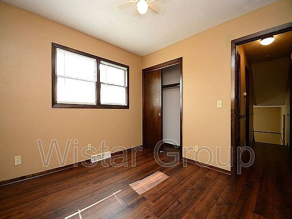 5th image of 15168 Jefferson St