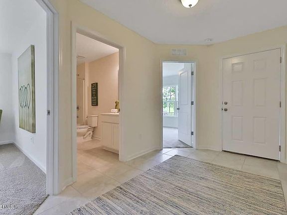 2nd image of 147 Sawmill Forest Ct