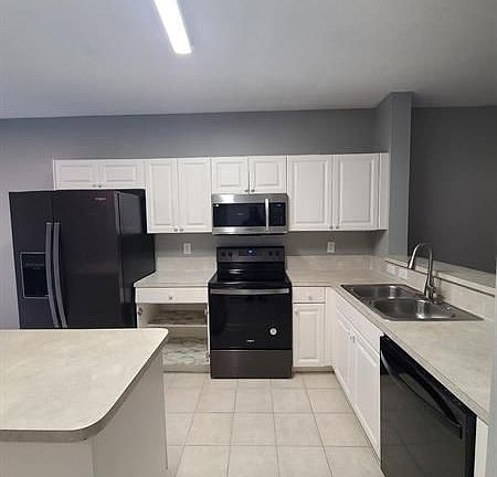 5th image of 1964 Alamanda Way