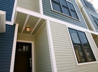 154 W 6th St, South Boston, MA 02127
