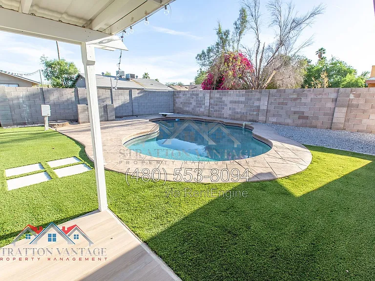 433 W Santa Cruz Dr — Photo 42