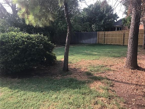 4th image of 4437 Baxter Dr