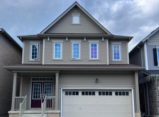 8702 Chickory Trl, Niagara Falls, ON L2H3S5