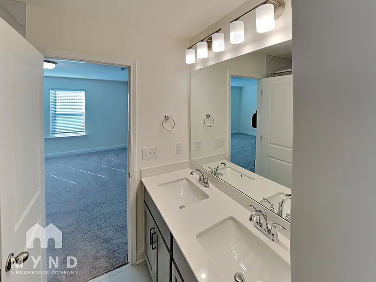 1518 Cedar Tree Dr — Photo 8