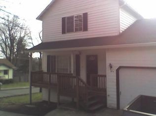 909 NW Ivy St, Camas, WA 98607