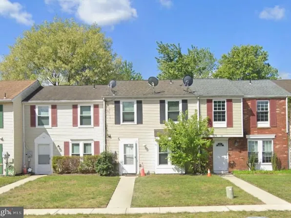 69 Vanderbilt Ct, Sicklerville, NJ 08081