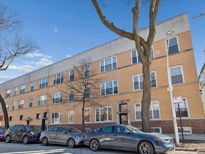 1947 N Whipple St #1, Chicago, IL, 60647