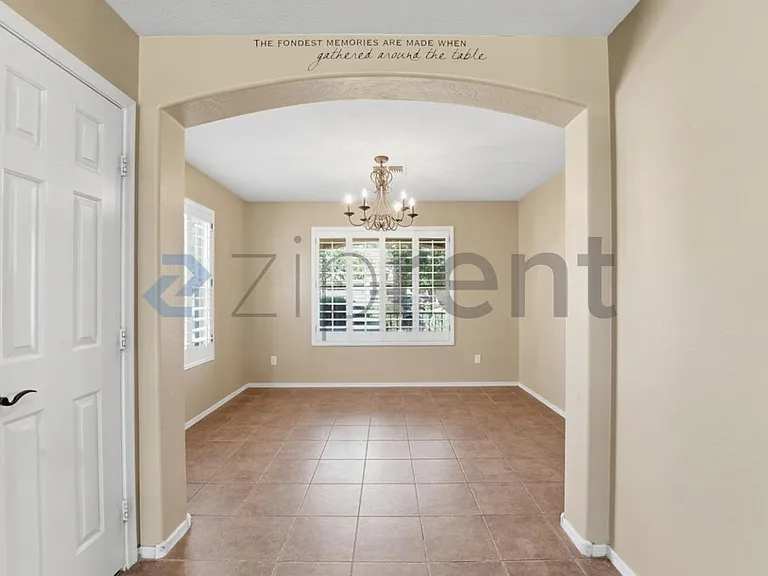 23196 S 216th St — Photo 16
