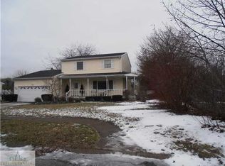 809 W Ash St, Mason, MI 48854