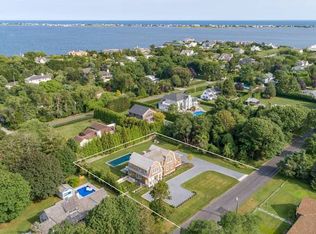 44 Halsey Road, Remsenburg, NY 11960