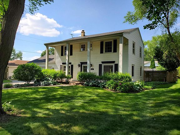2nd image of 5434 Tam O Shanter Dr