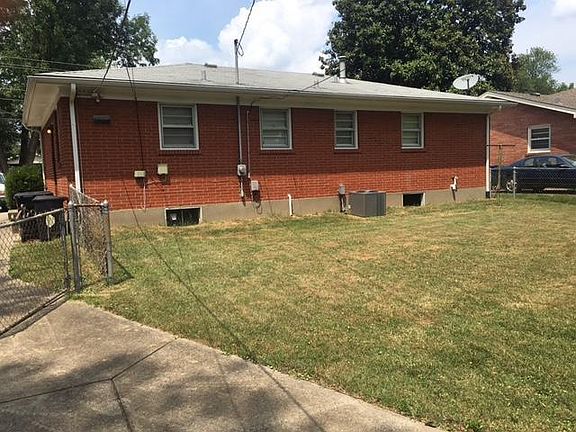2nd image of 2920 Klondike Ln