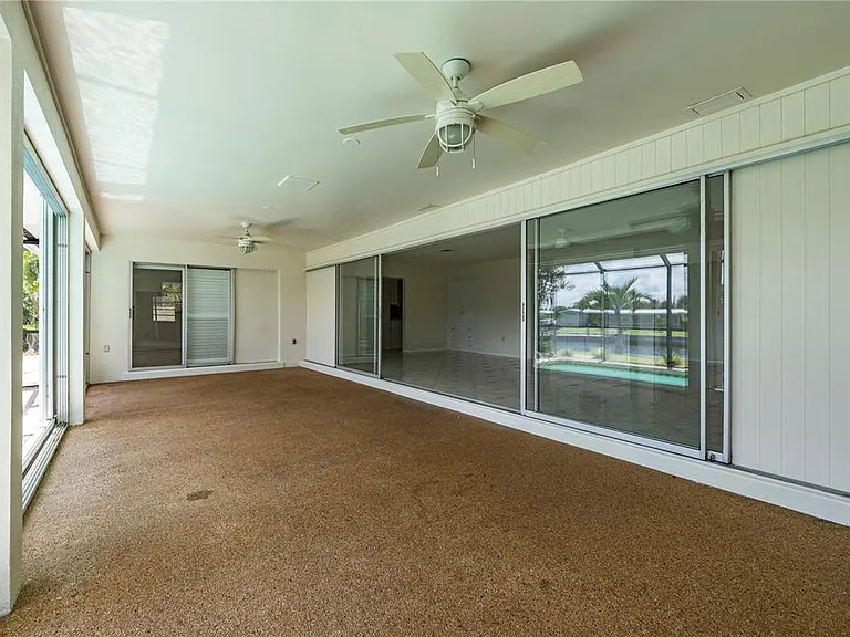 110 Gulfview Rd — Photo 29
