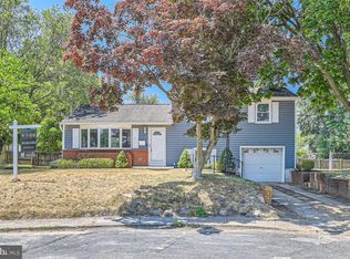 102 Howard Cir, Glen Burnie, MD 21061