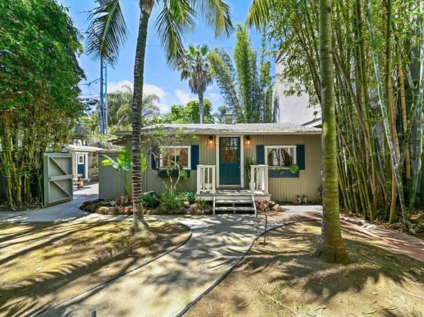 748 N Coast Highway 101, Encinitas, CA 92024