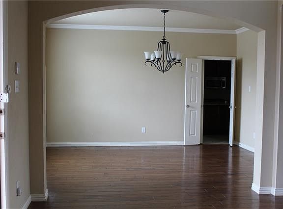 2nd image of 7006 Waterbury Dr