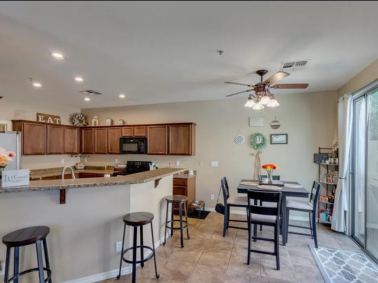 7518 S 31st Way — Photo 8