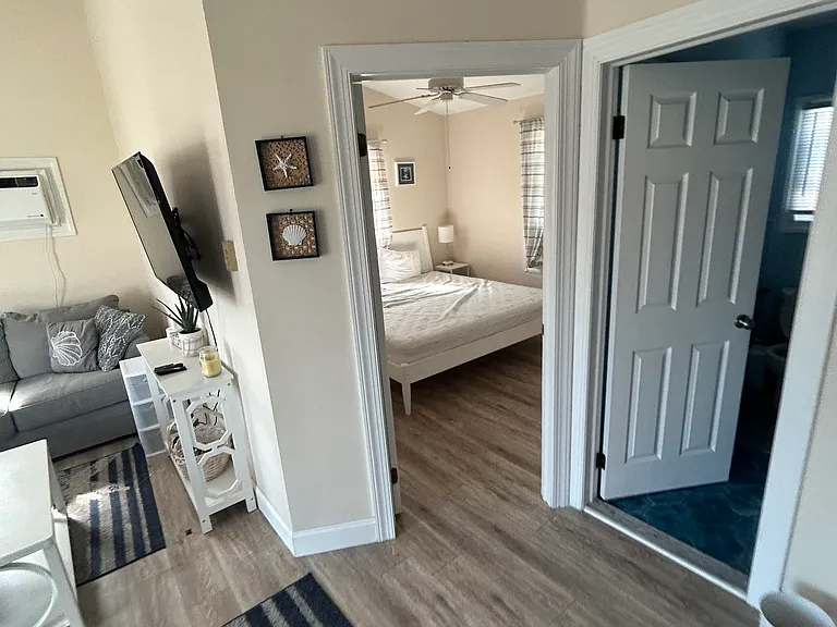 126 W Andrews Ave #1B — Photo 13