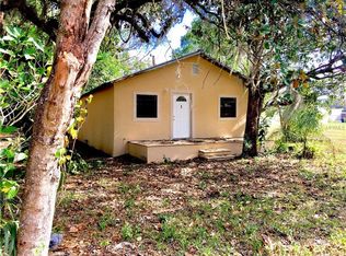 513 S Seminole Ave, Fort Meade, FL 33841