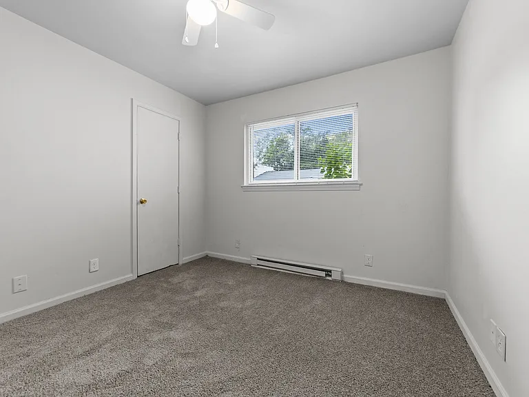 2 Bed, 1 Bath Townhome