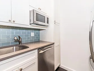 Sold by Row Real Estate LLC