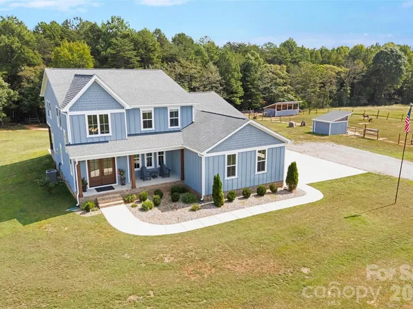 2665 Umberger Rd, Cleveland, NC 27013