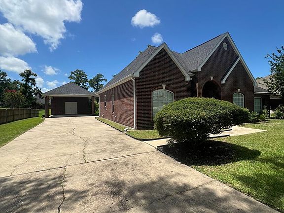2nd image of 1909 Rosedown Dr