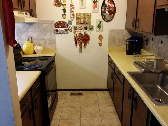 5th image of 2397 Laurelwood Dr