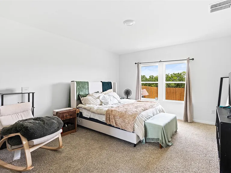 143 Santa Rosa Ln — Photo 14