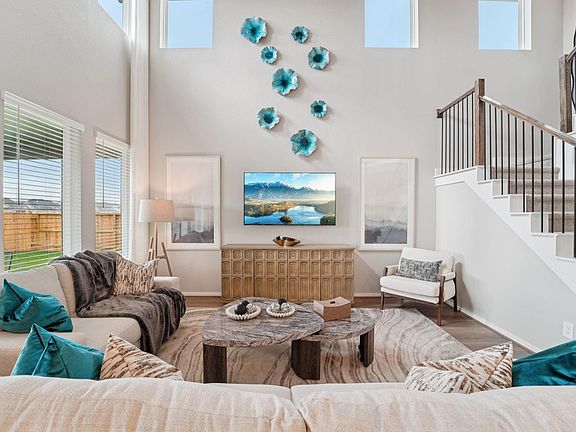 2nd image of 1117 Velas View Dr