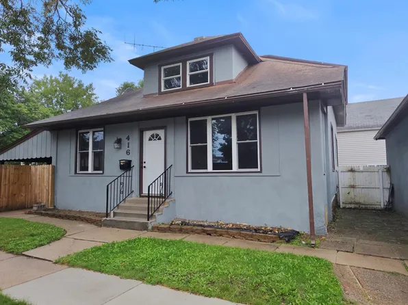 416 4th Ave SW, Chisholm, MN 55719