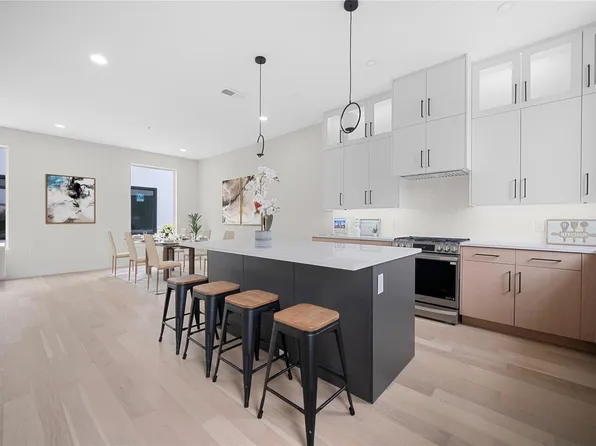 Seegar Townhomes