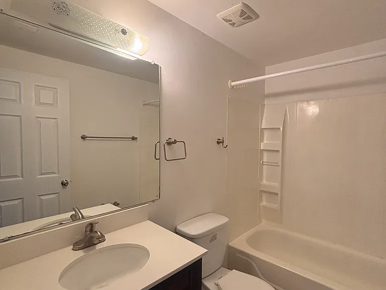 18529 Eagles Roost Dr — Photo 18