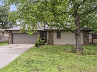 4535 W La Casa St, Springfield, MO 65802