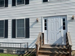 7 Mosby Ct #C, Round Hill, VA 20141