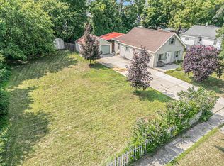 5529 Averill Ave SW, Wyoming, MI 49548