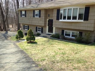 26 Yerkes Rd, North Salem, NY 10560