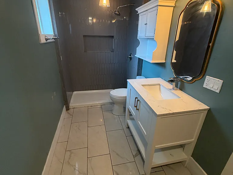 401 Sherman St #2 — Photo 3