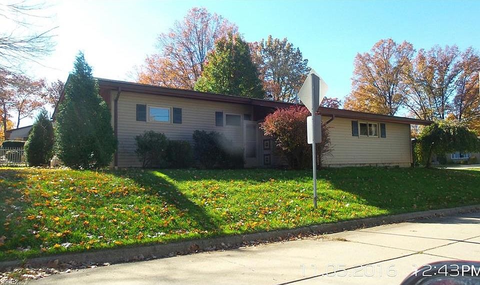 2082 Southeast Blvd, Salem, OH 44460 Zillow