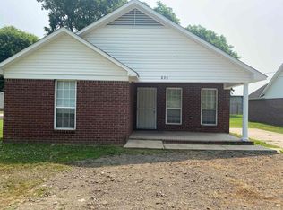 220 Feezor St, Covington, TN 38019