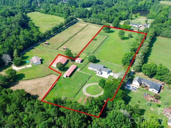5008 Steele Village Rd, Rock Hill, SC 29730