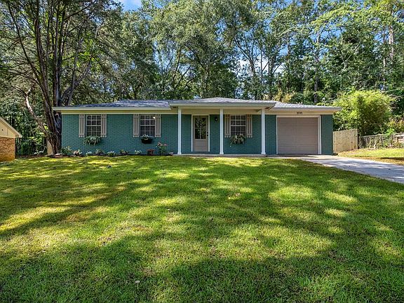 2nd image of 3591 Wood Hill Dr