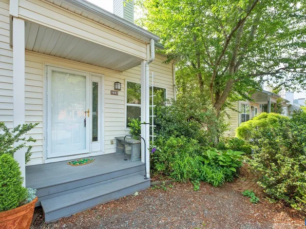 326 Riverside Ave, Charlottesville, VA 22902